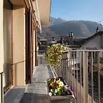Bossi View